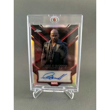 Topps Chrome Deadpool 2025 Bullseye kártya
