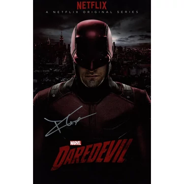 Charlie Cox Autographed Daredevil 28cm x43cm keretezett fotó JSA certifikációval