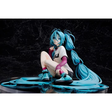Hatsune Miku Statue 1/4 Yoneyama Mai The Latest Street Style "Cute" Limited Edition 17 cm