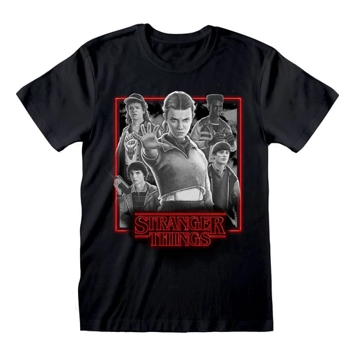 Stranger Things T-Shirt Group Artwork One Last Strange Adventure Colour Size L