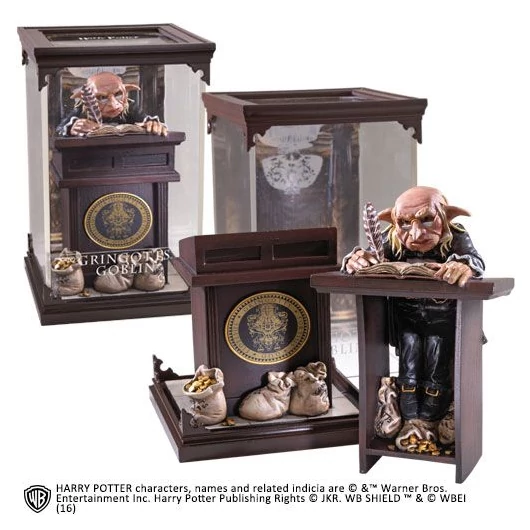 Harry Potter Magical Creatures Statue Gringotts Goblin 19 cm